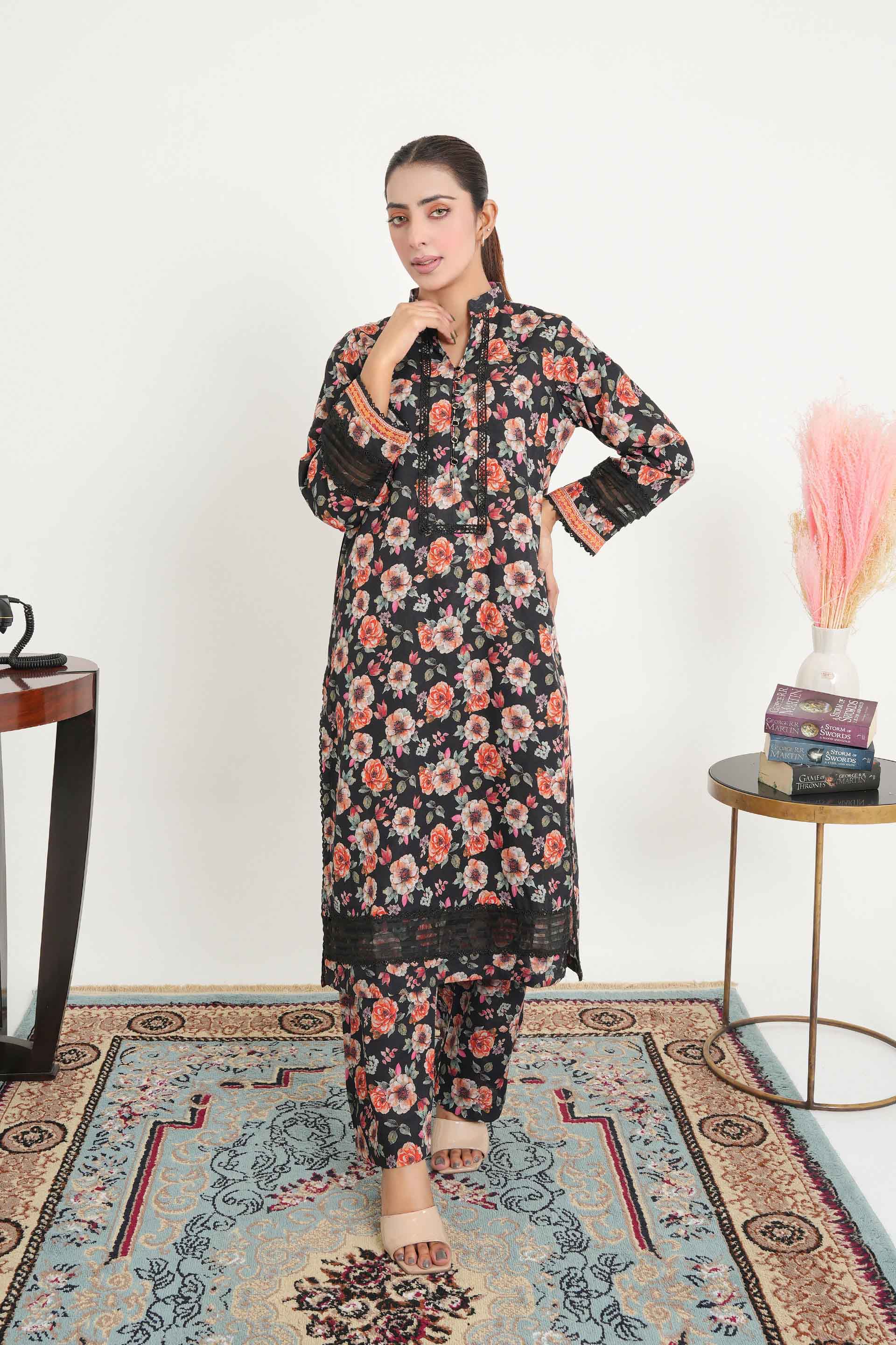 Very Soft Warm Khadar Printed with Stitching Detailing and Luxury